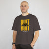 NEVER EVER GIVE UP (Men T-shirt) (F)